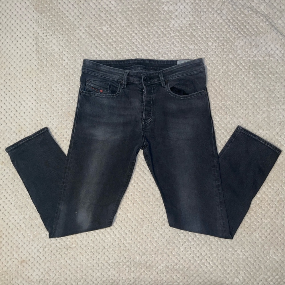 Diesel Jeans. Buster. Regular Slim Tapered. Wash U822R_Stretch. Size W32 L 301